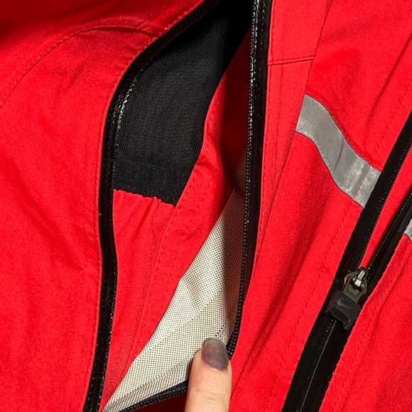 Nike Storm Fit Waterproof Zip Jacket Men’s L Wind Resistant Zip Pockets FLAW - Picture 4 of 16